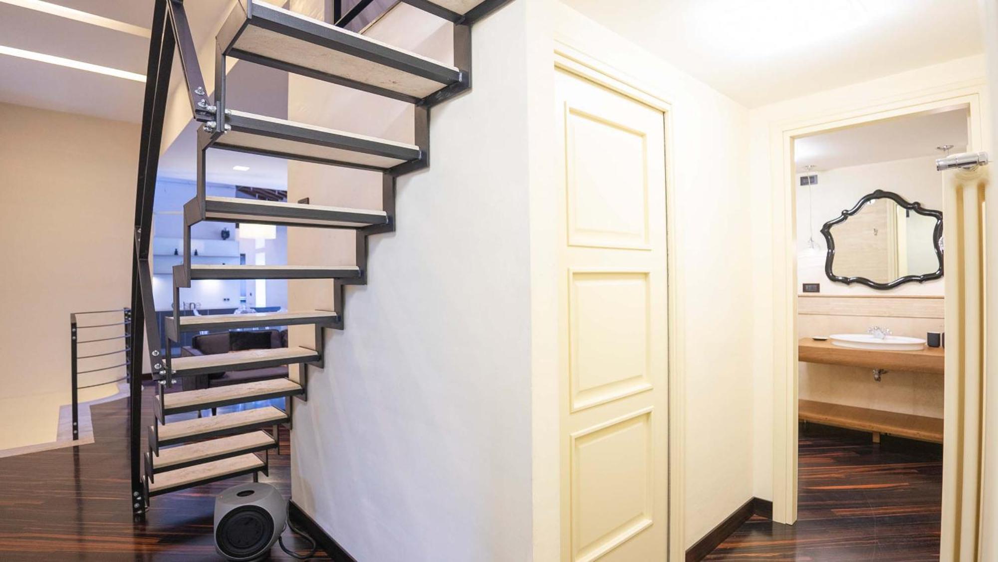 Piazza Venezia Charming Apartments With View โรม ภายนอก รูปภาพ