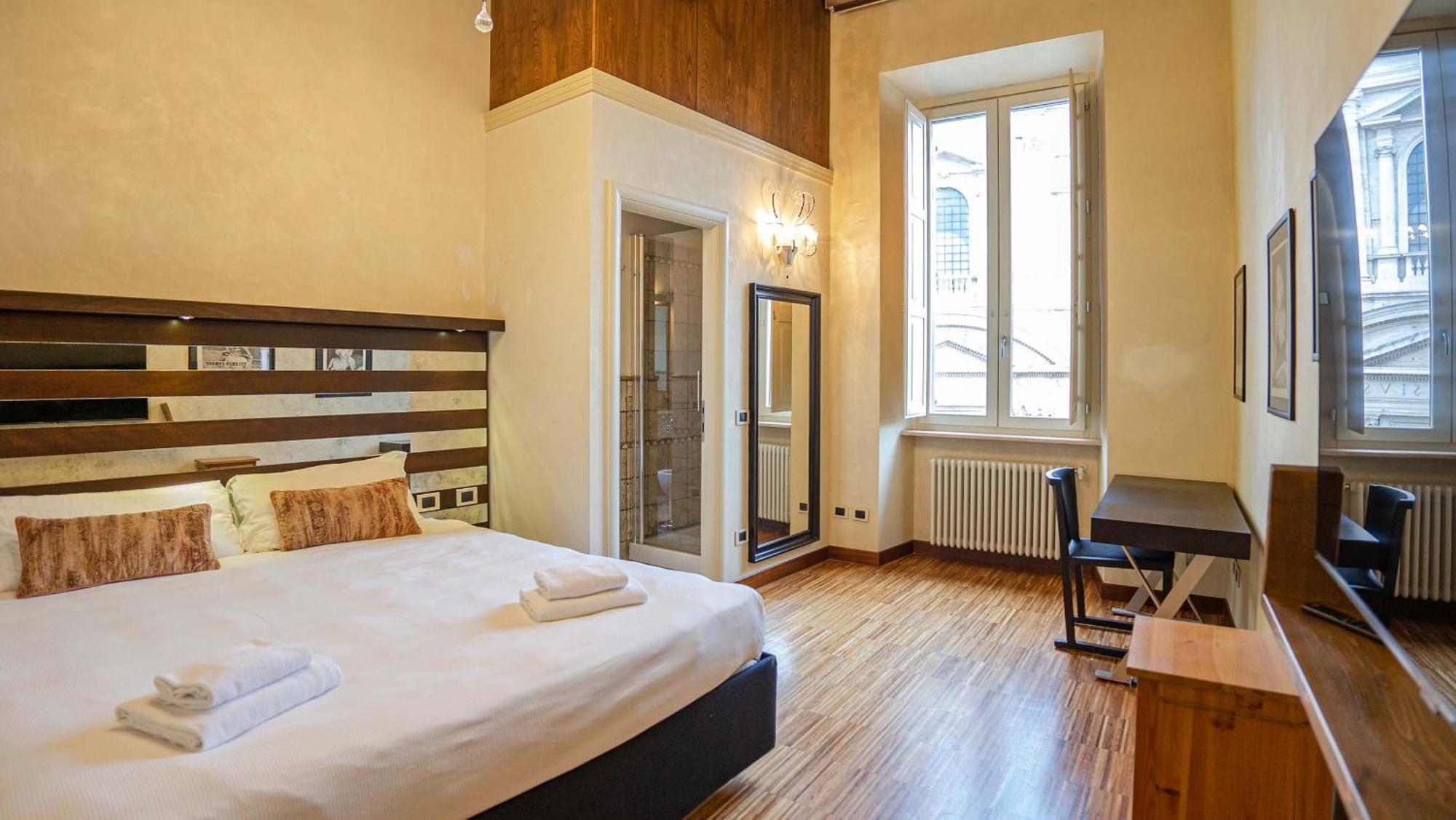 Piazza Venezia Charming Apartments With View โรม ภายนอก รูปภาพ